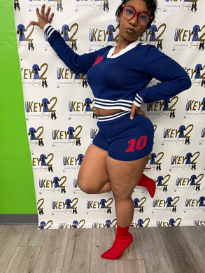 A “10” Sweater Short Set