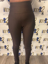 Load image into Gallery viewer, “Just Love” Yoga Pants