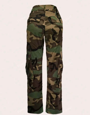 “Soldier” Camo Cargo Pants – Stylish & Street-Ready