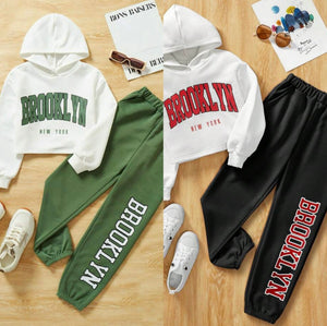 Mommy & Me “Brooklyn” Matching Sweater Set – Cozy Street Style for Mom and Mini
