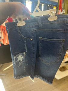 “Star” Denim Shorts – Classic, Edgy & Effortlessly Cool