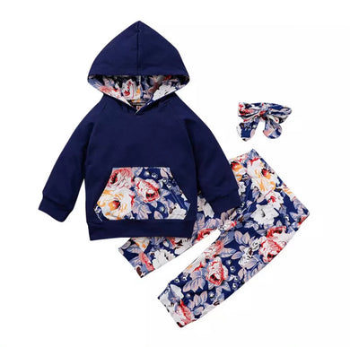 “Bring Me Flowers” Jogging Suit – Fresh, Floral & Comfortable