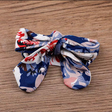Load image into Gallery viewer, “Bring Me Flowers” Jogging Suit – Fresh, Floral &amp; Comfortable